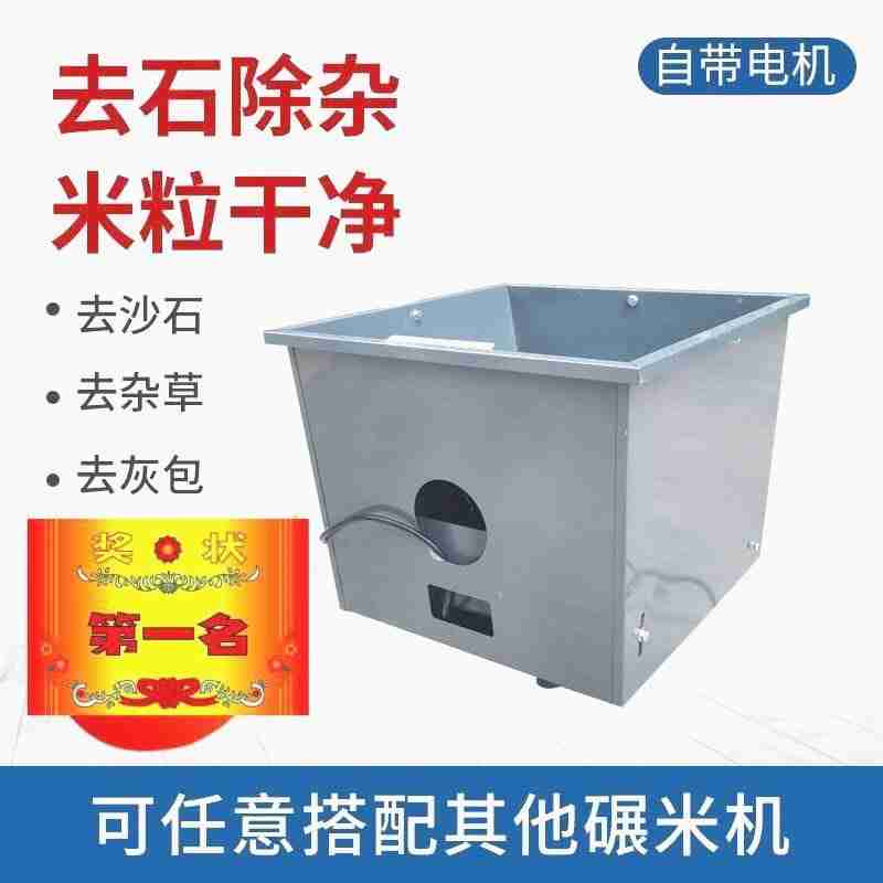 对明长城进行资源调查时,于海宽在做工作记录。受访者供图